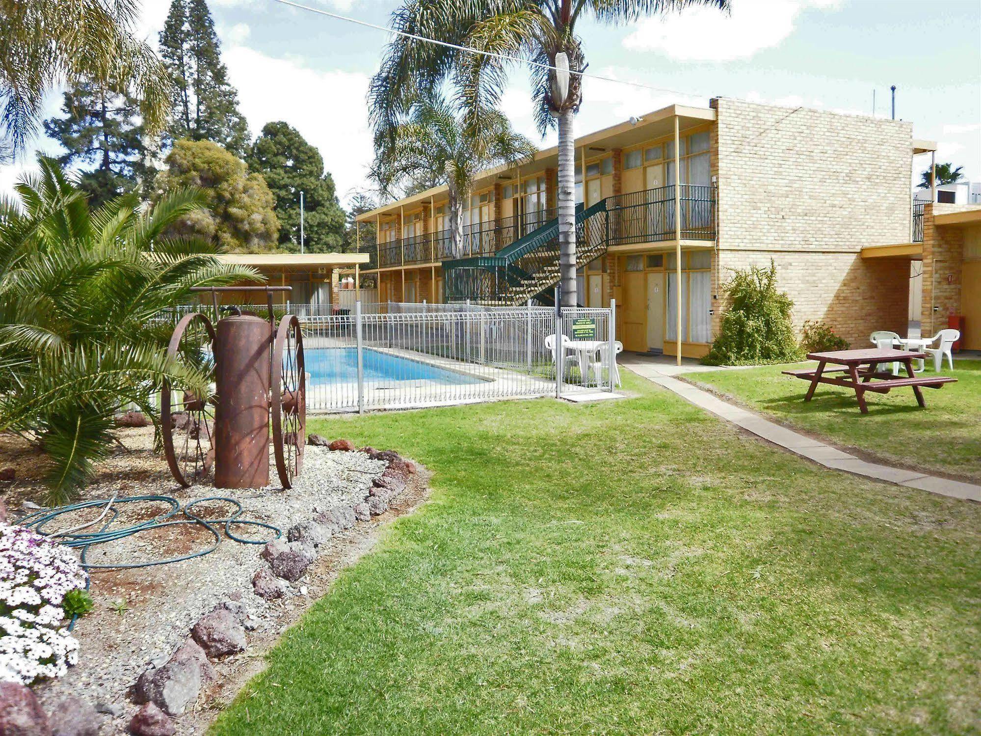 Karama Motor Inn Mildura Dış mekan fotoğraf